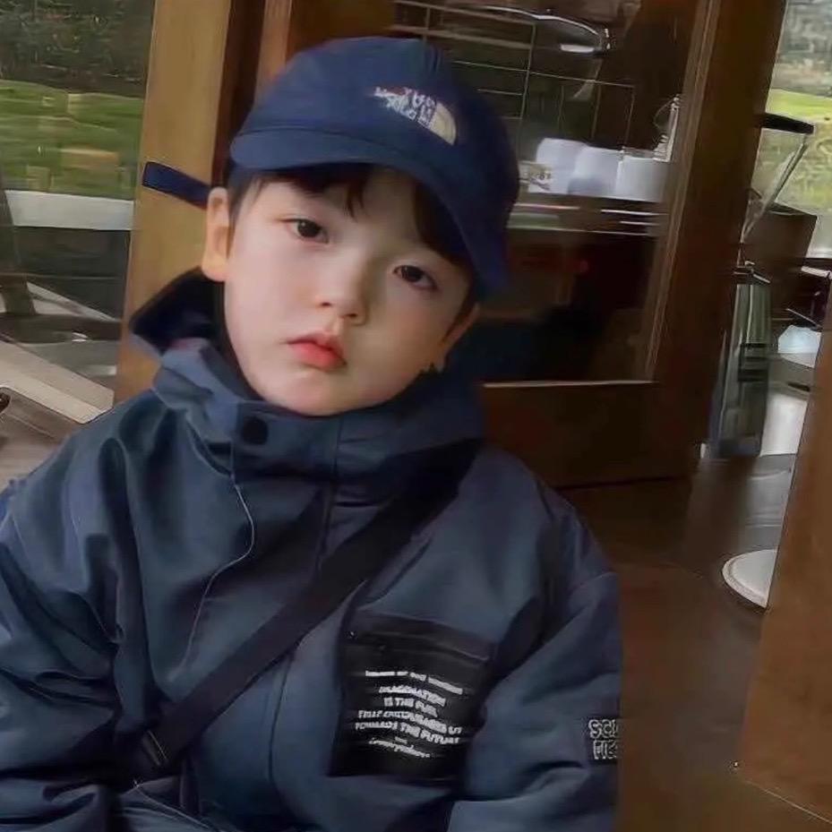 🌈边陶吉吉边逃避