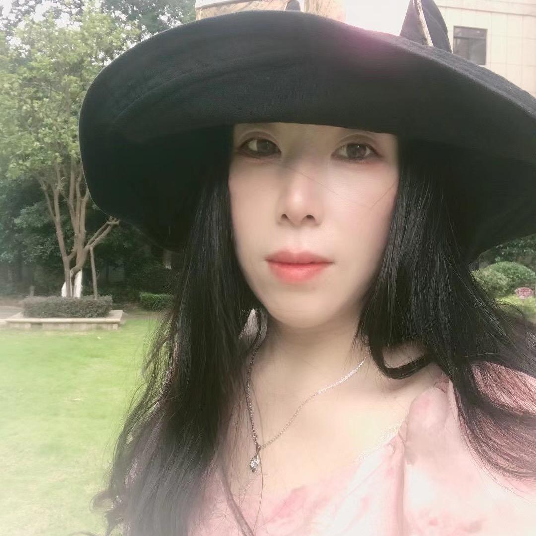 佳艺🍹 💋💋请勿连赞！