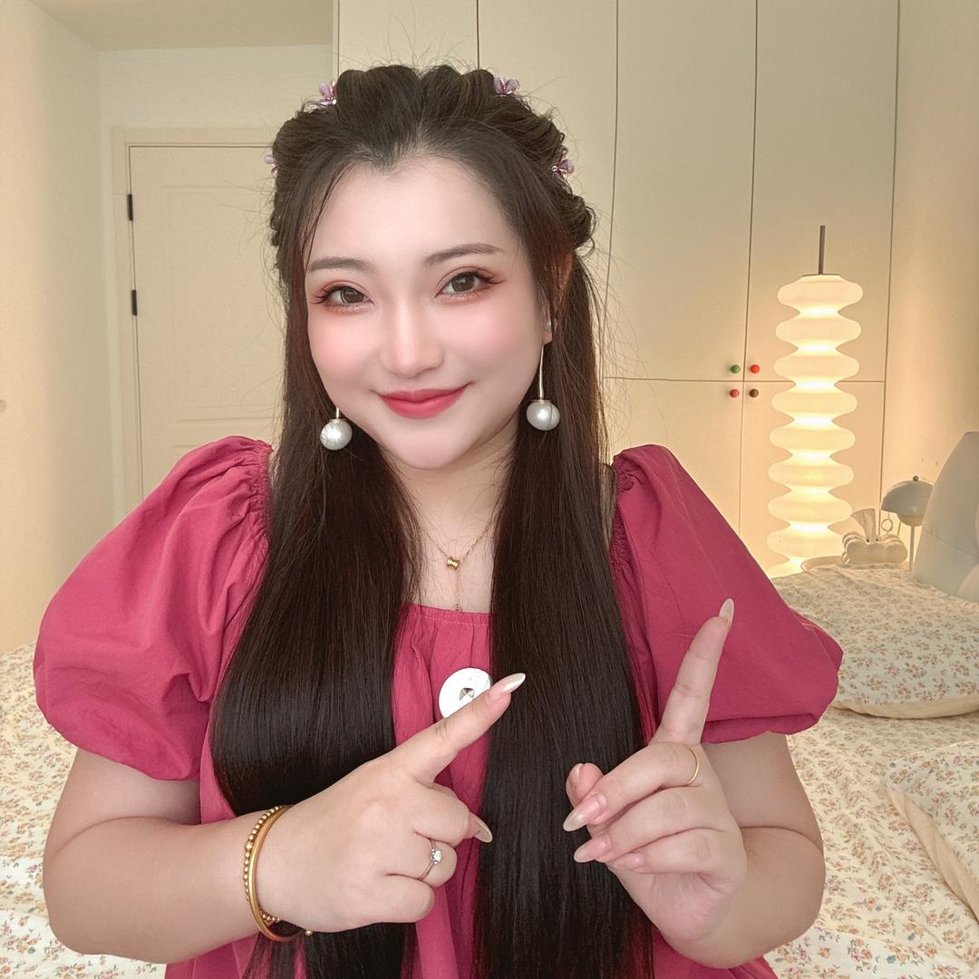 洛妍