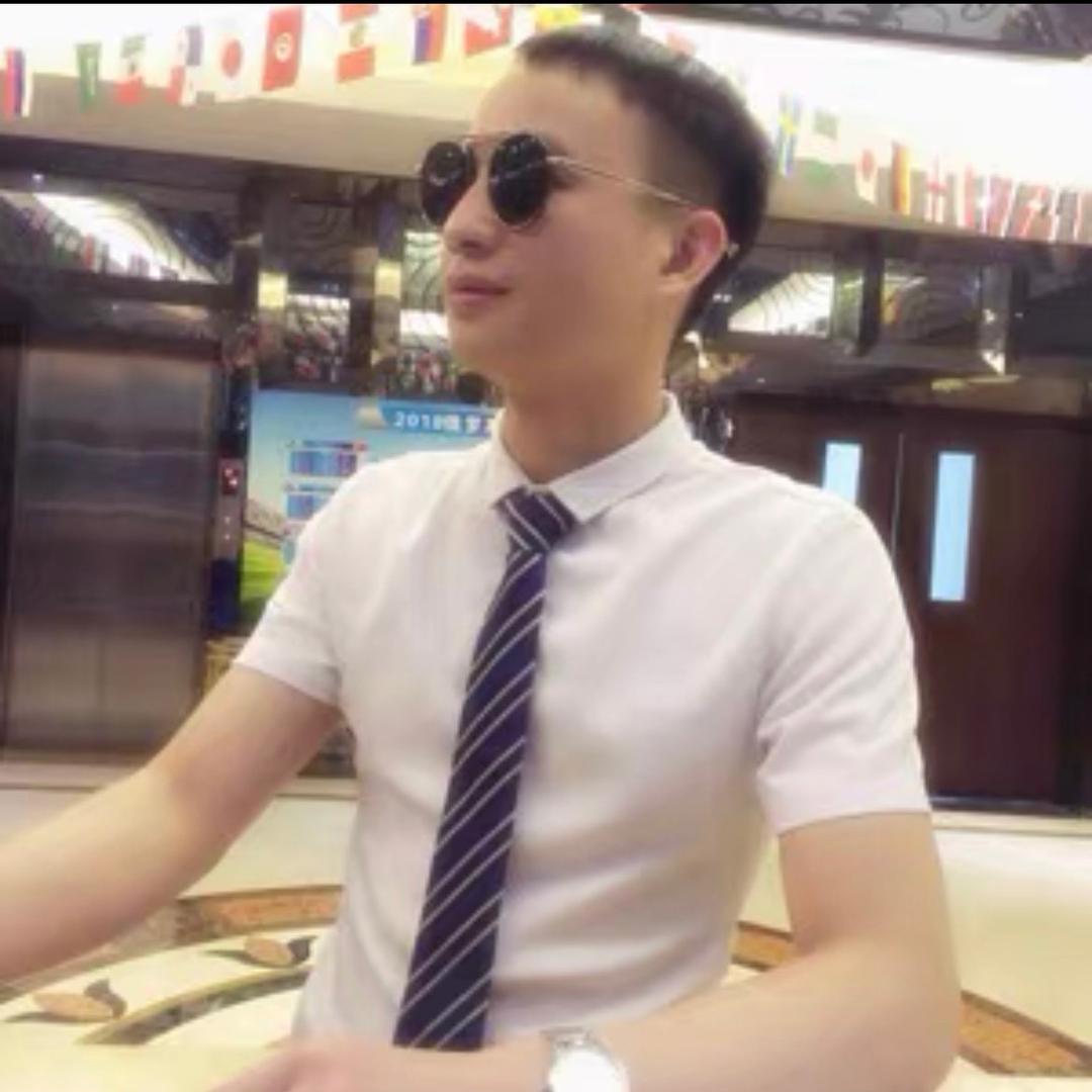 🇨🇳王哥哥🇨🇳