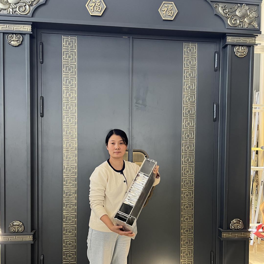 监利佳美全铝装甲门