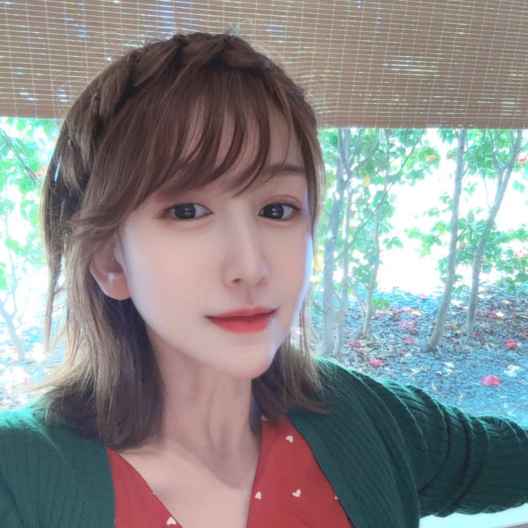 明媚如我🌷💐🌹