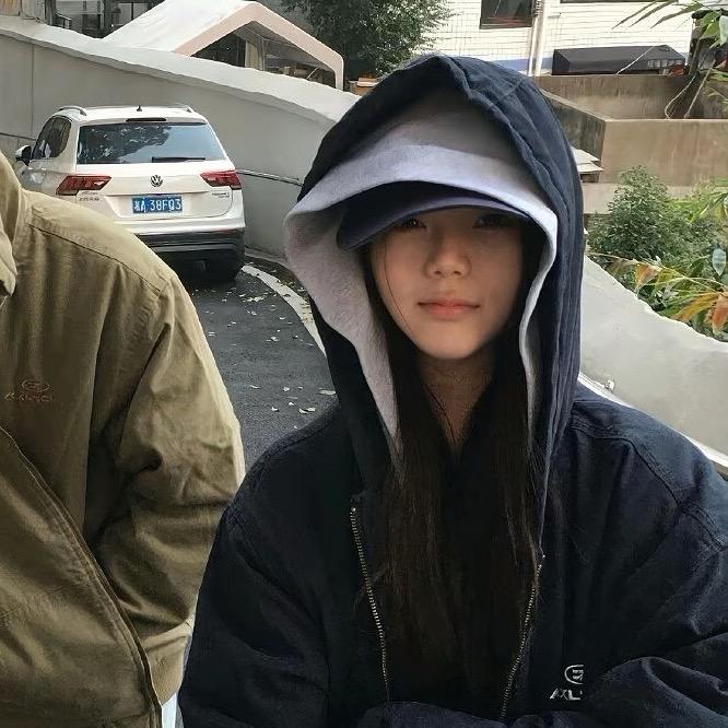 ^𝐘.⛈️