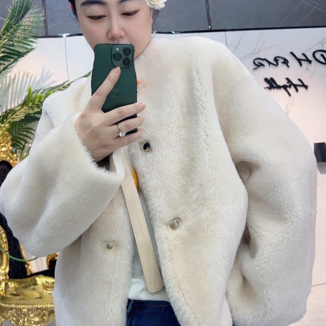 木兆李皮草大慧皮草