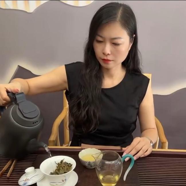 景迈山古树茶双姐