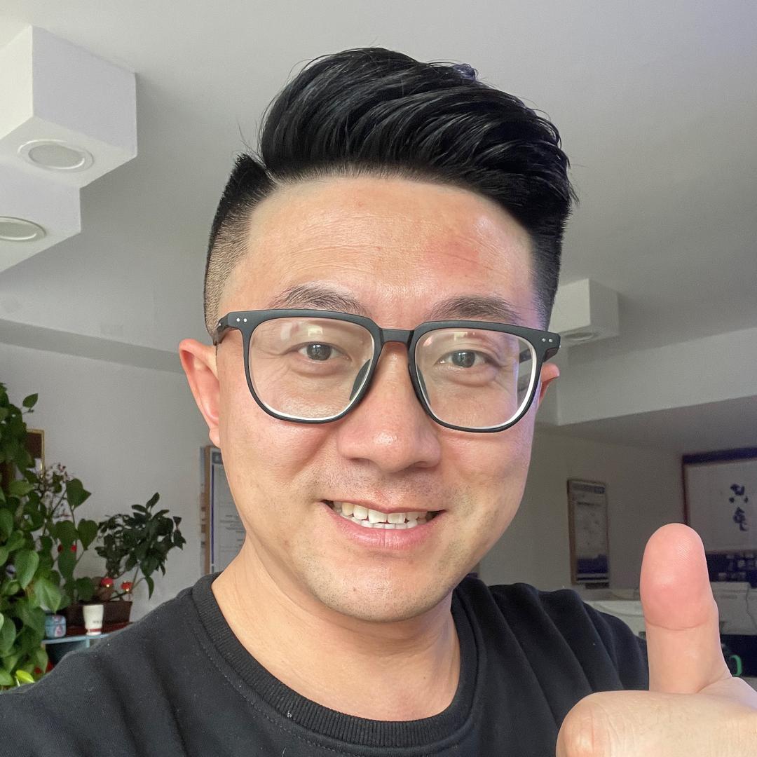 阿龙会选房