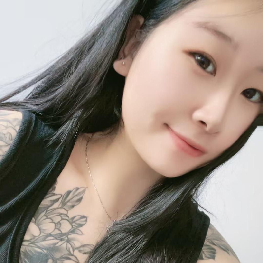 李小姐的春夏秋冬💋
