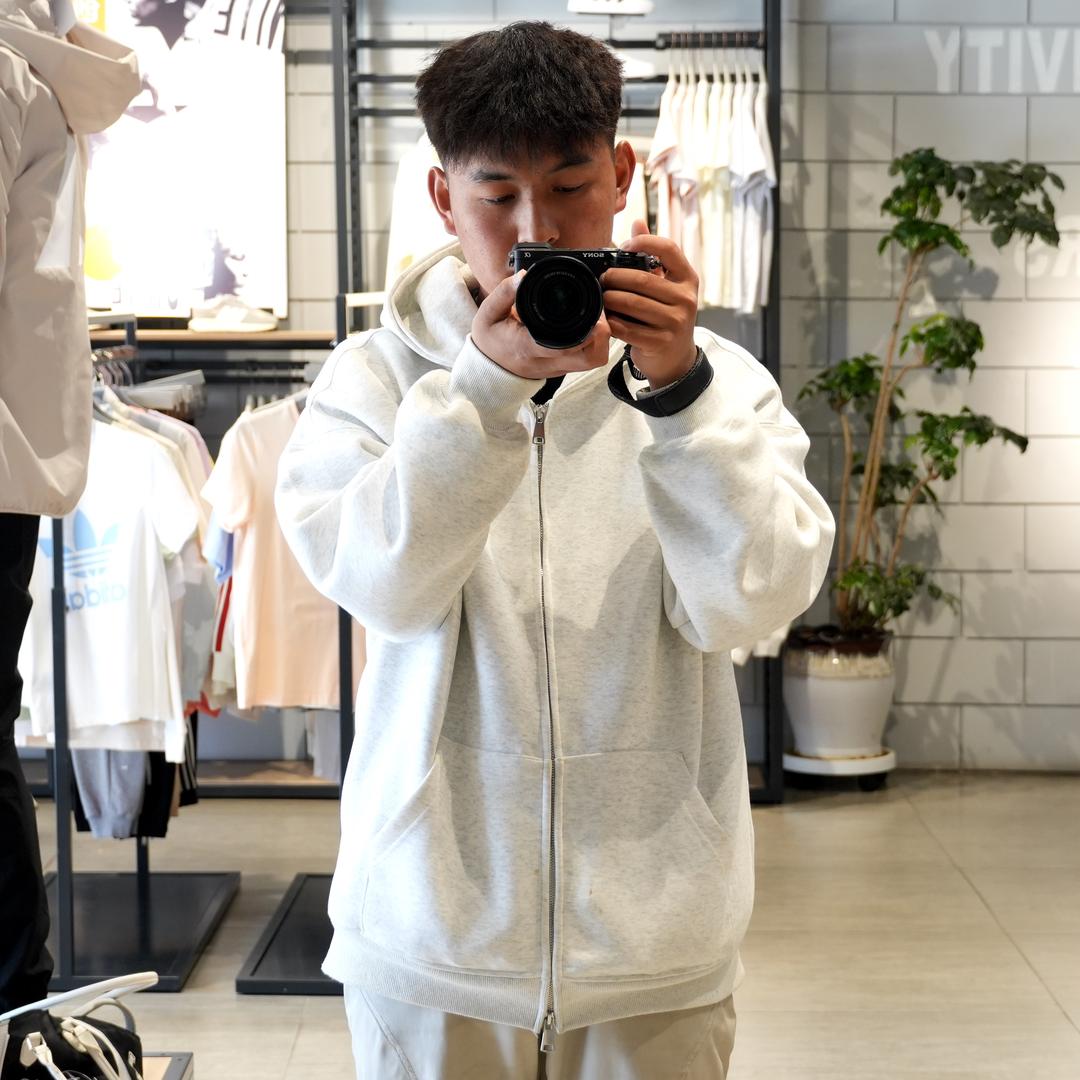 不知名的摄影师📸