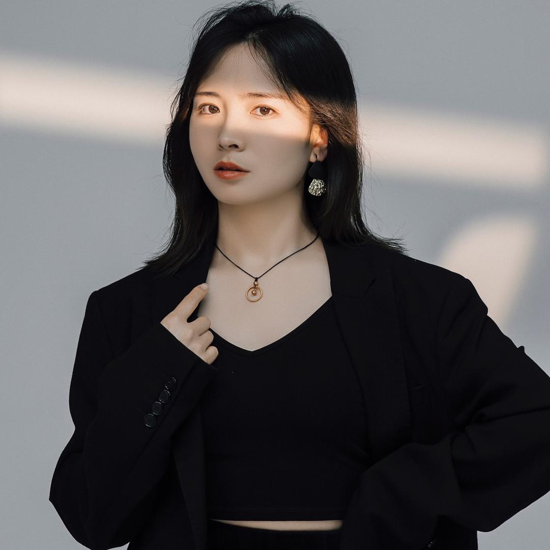 佳和化妆师娜娜