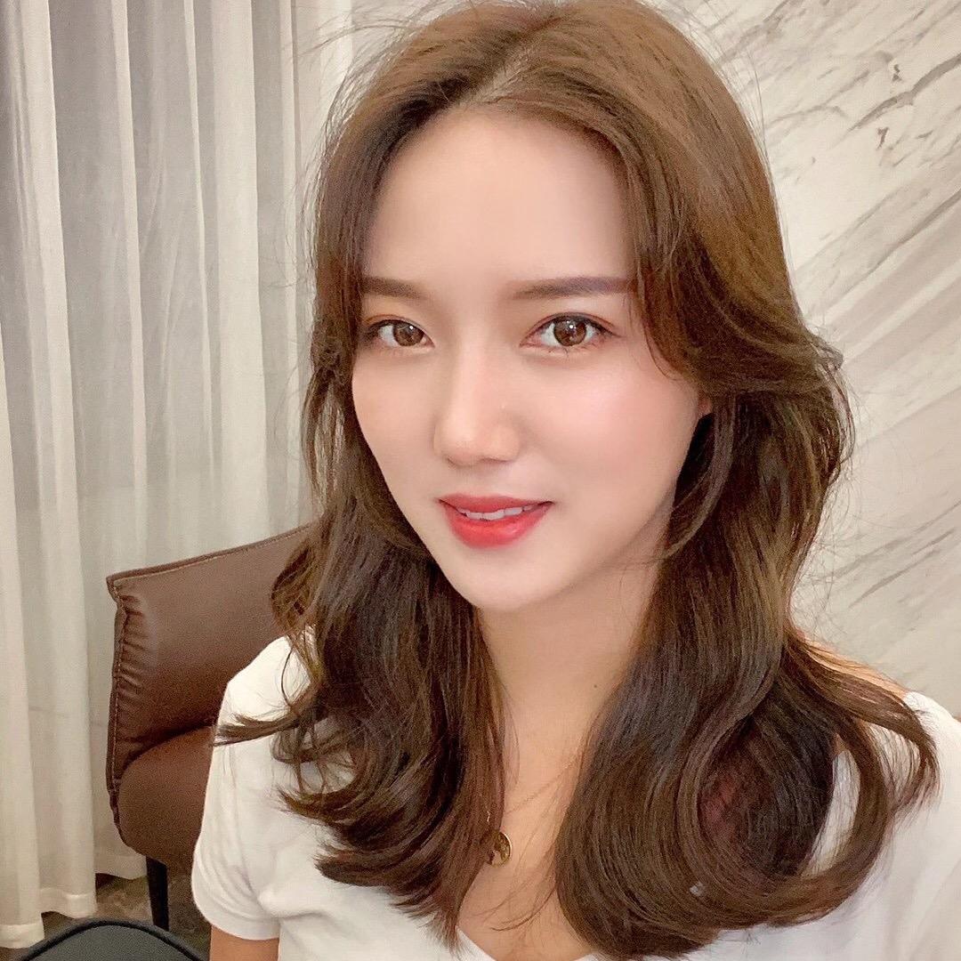 瞎画画的Angela贝贝