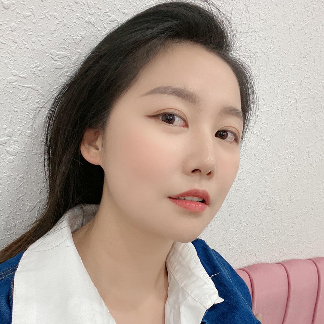 小虎牙·女装童装集合店