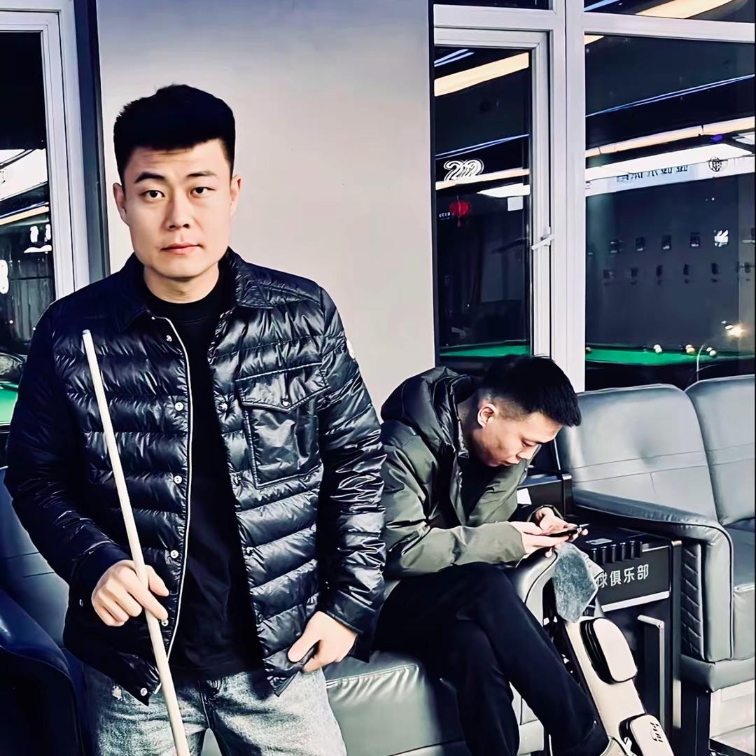 伯佰