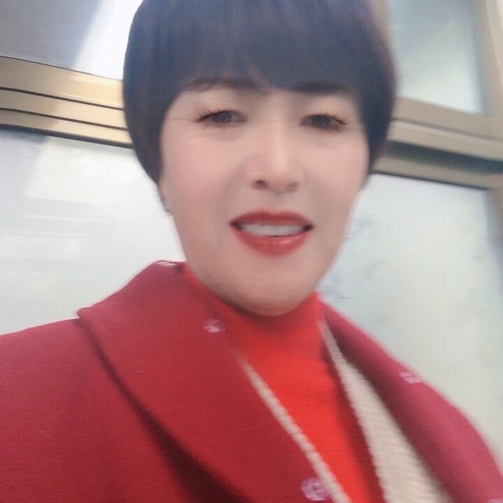 六二年的虎兰姐