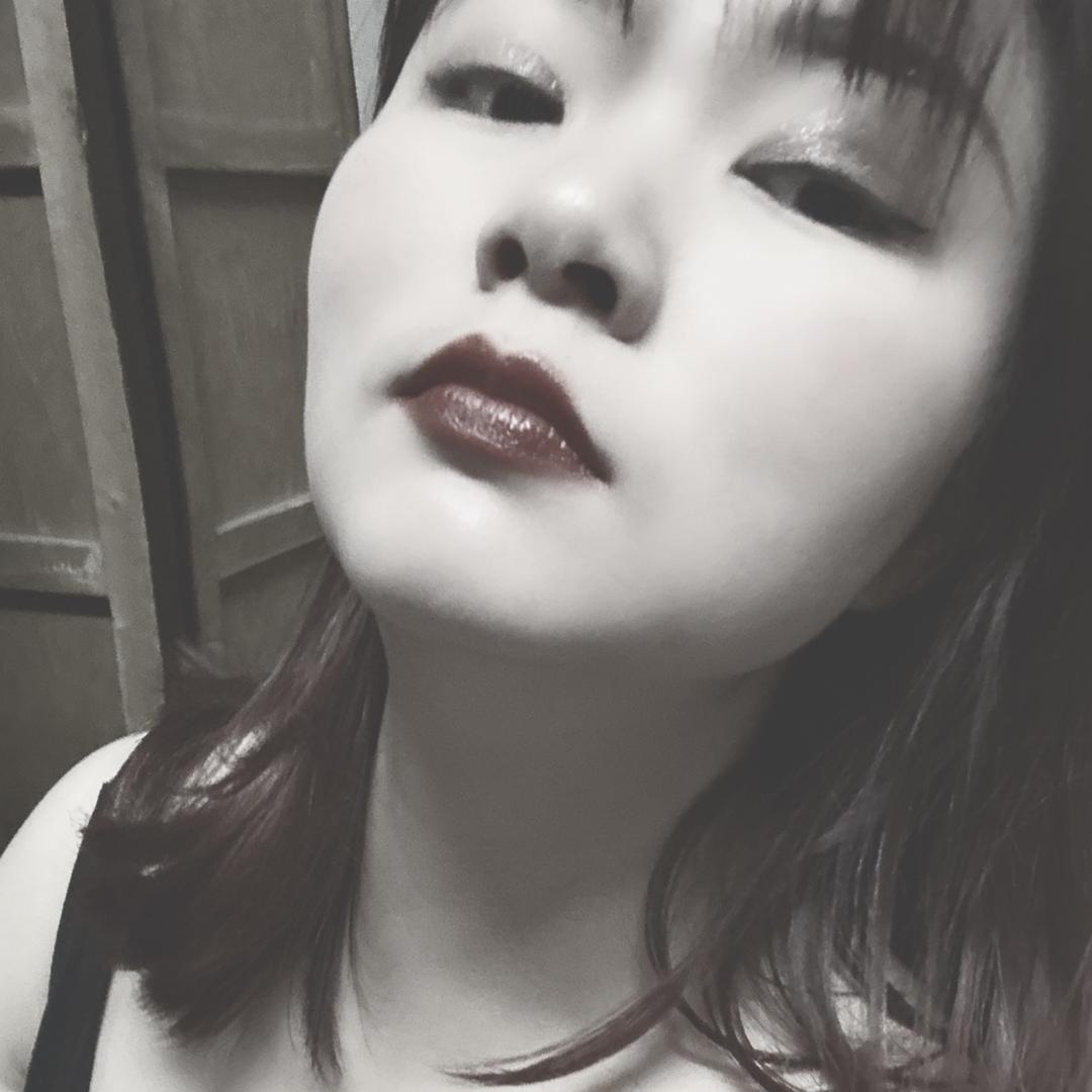小妞那么辣