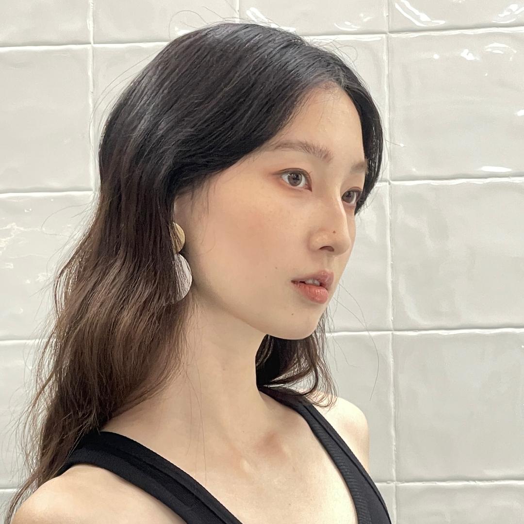 一简Jane