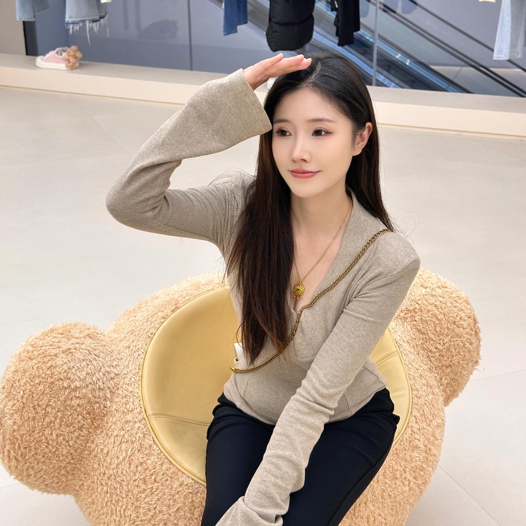小露别乱撞