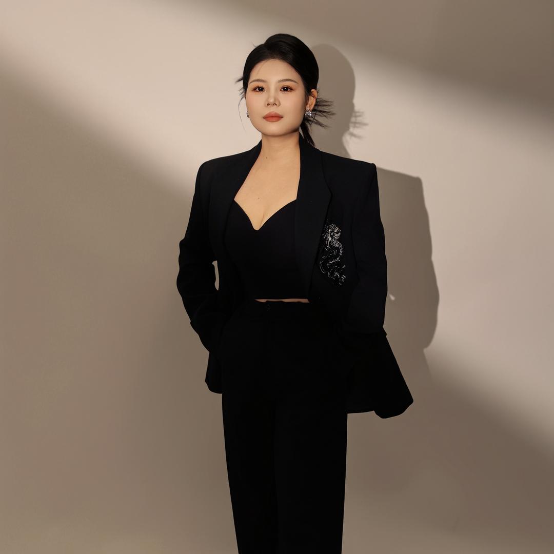 小俞喝水掉35个