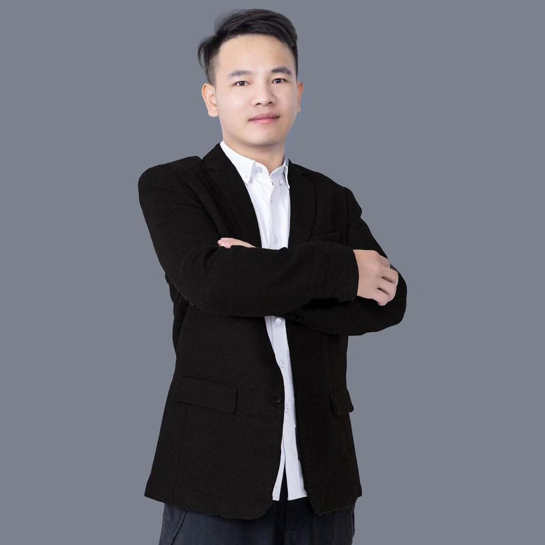 做设计的左师兄