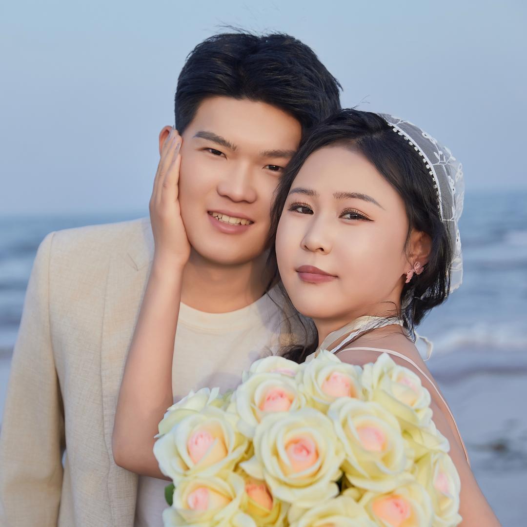 梦晴与小泉的日常