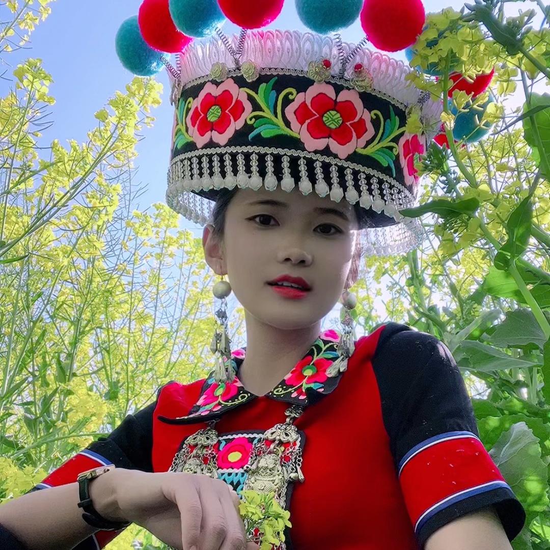 小艳子🌻