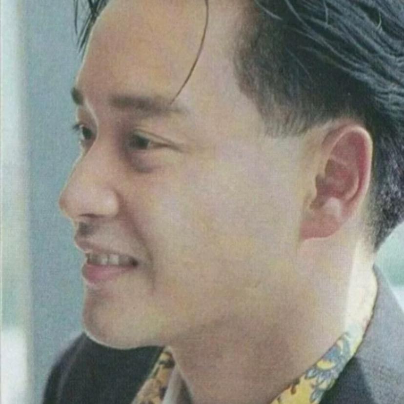 LESLIE和我永不独行🫧🍗