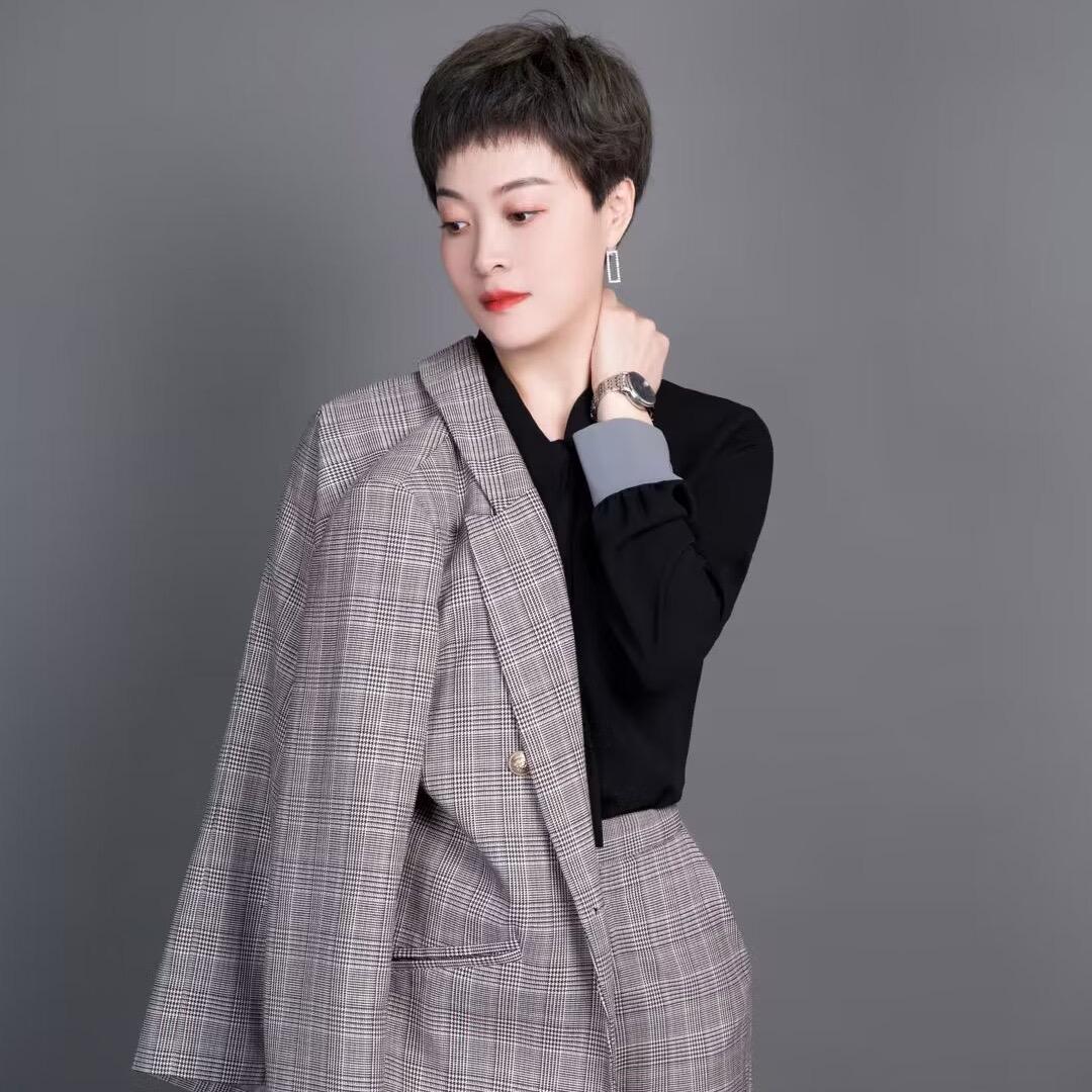 搞美业的周老师新号
