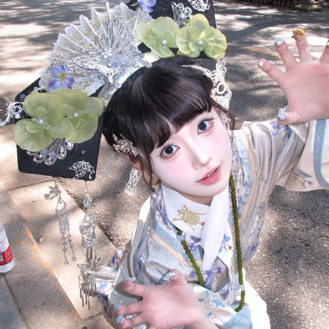 寰镜妆造写真馆