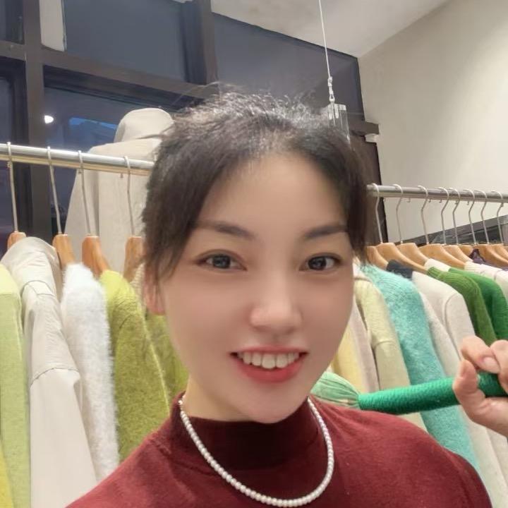 @萱萱在重庆卖女装