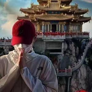 滴答。