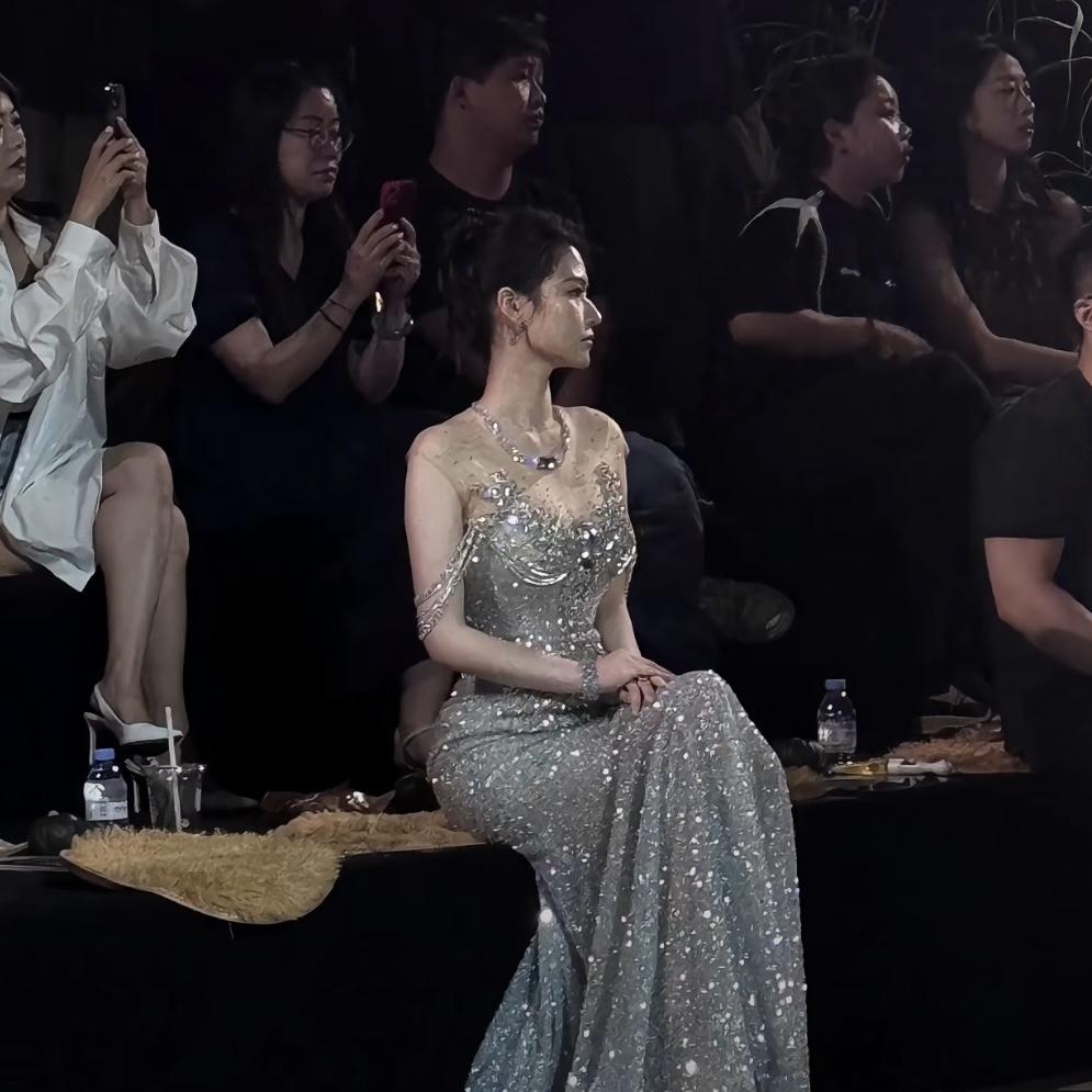 oversole纬伊高跟鞋