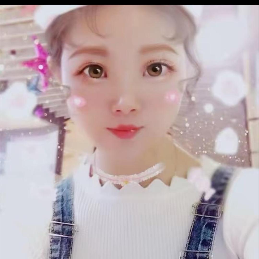 小迷妹很坚强