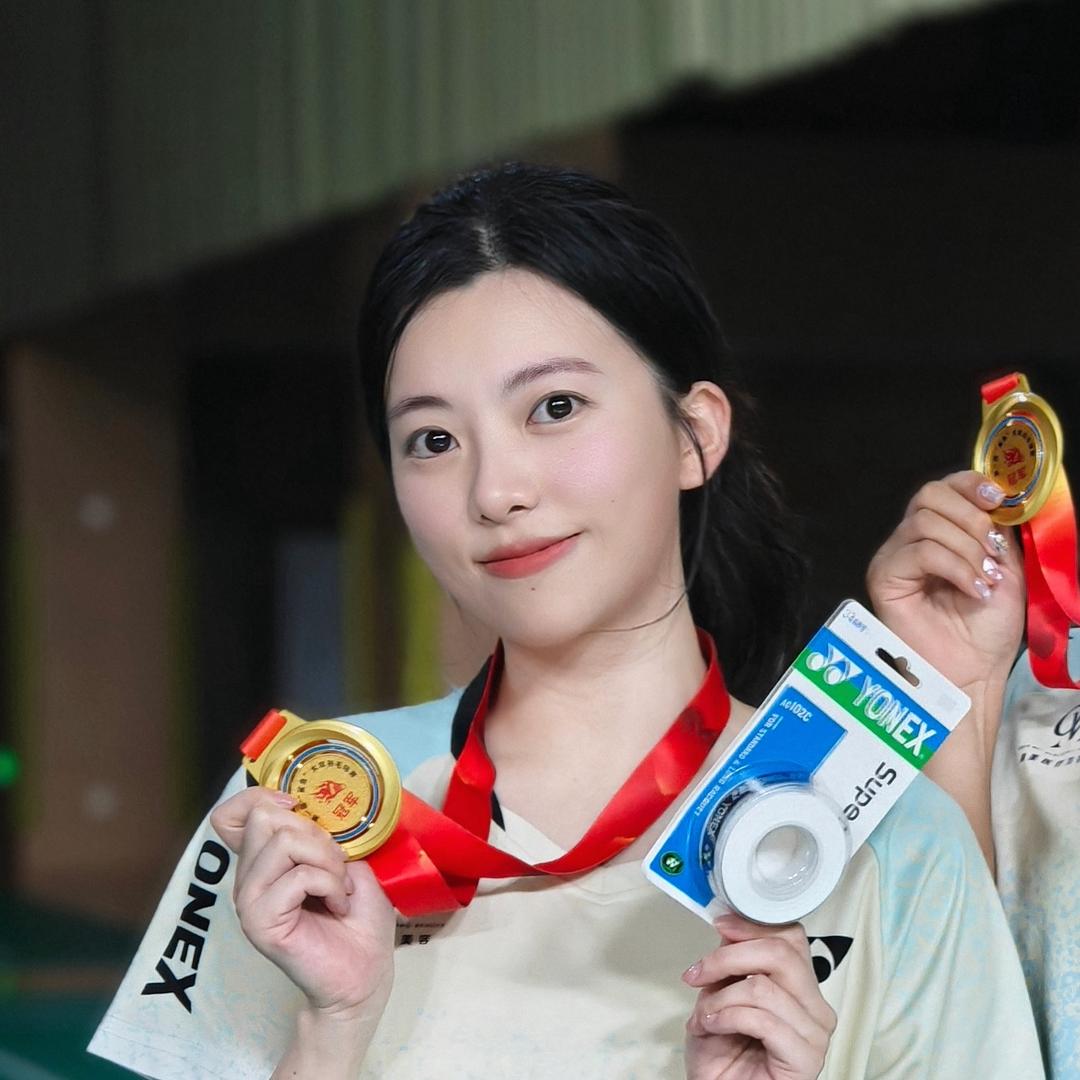 偷后场报警！🏸