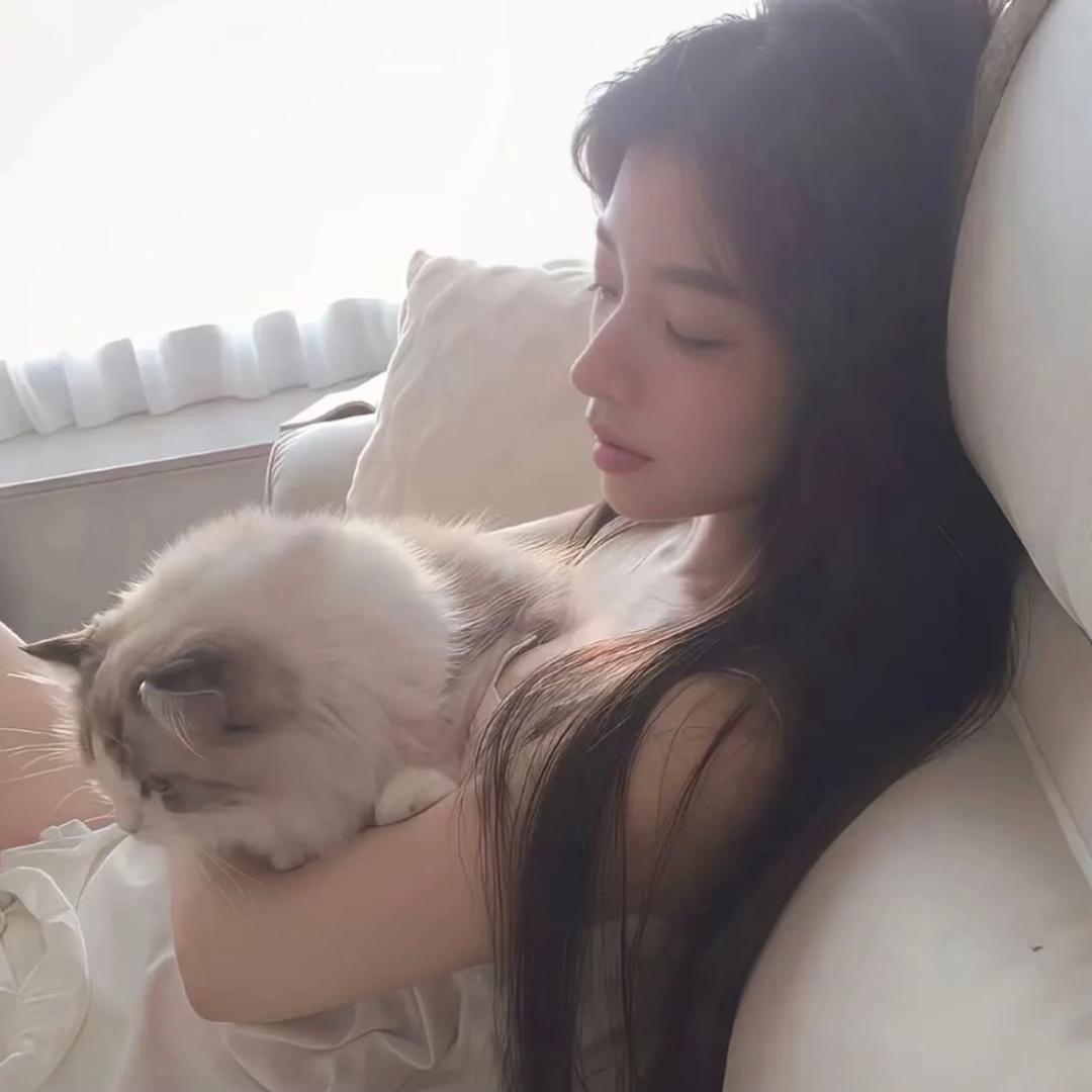 叶红🍓