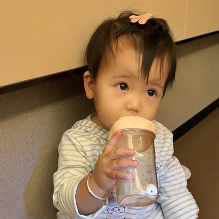 偲偲