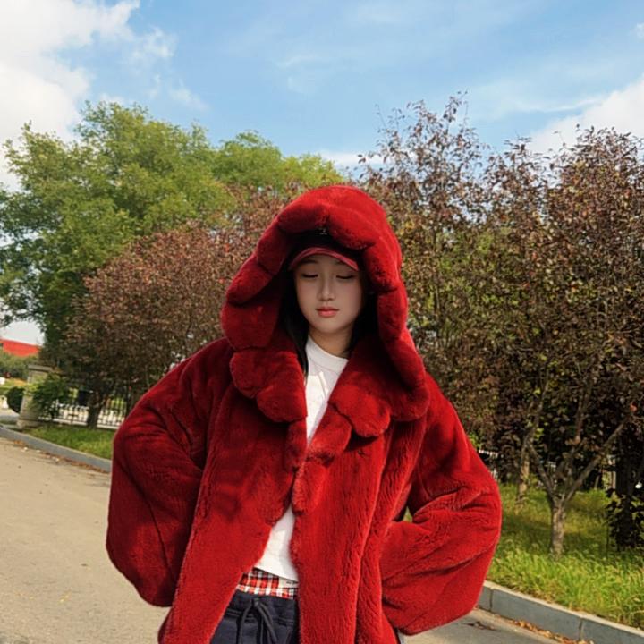 貂慧儿明选小铺