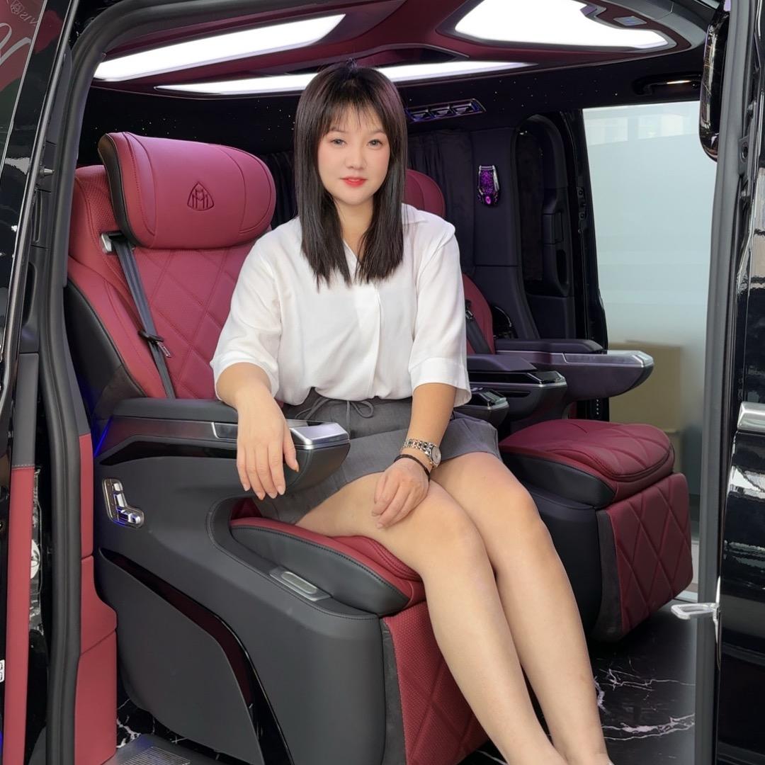 小文二手商务车