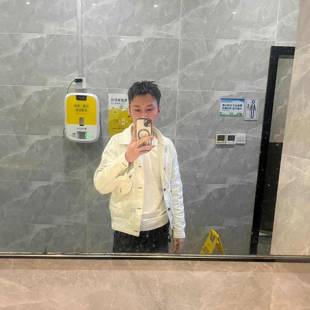 🌈🌈🌈卖房的小杨