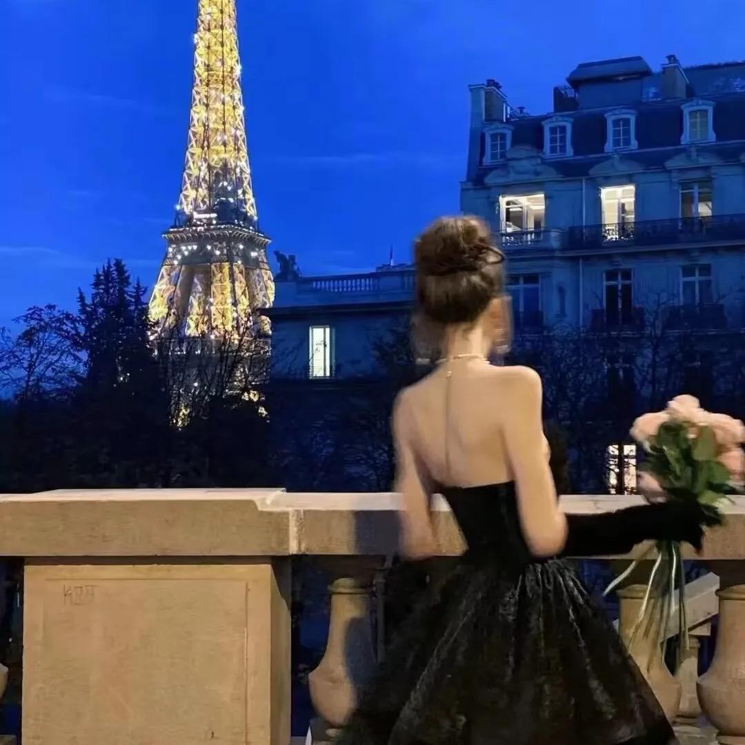 吃一口蛋糕❤️