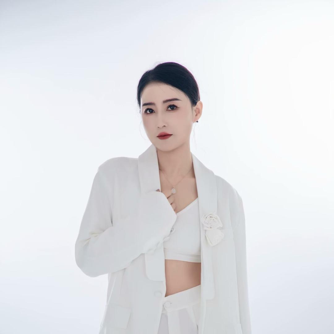 汉华芳草本调肤金多多