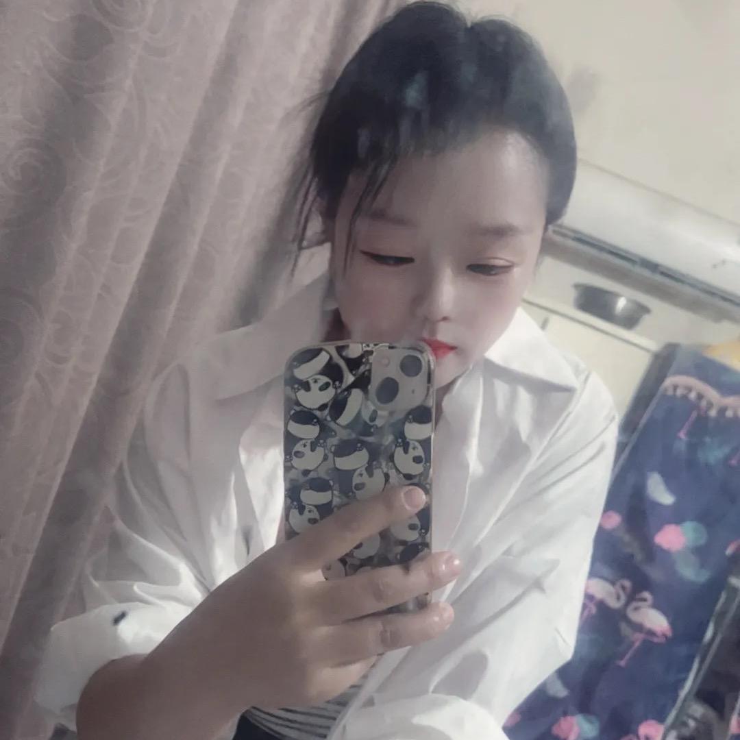 傻傻的小女人