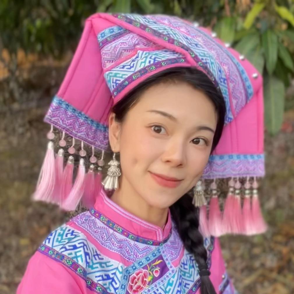 请叫我靓女（在云南）