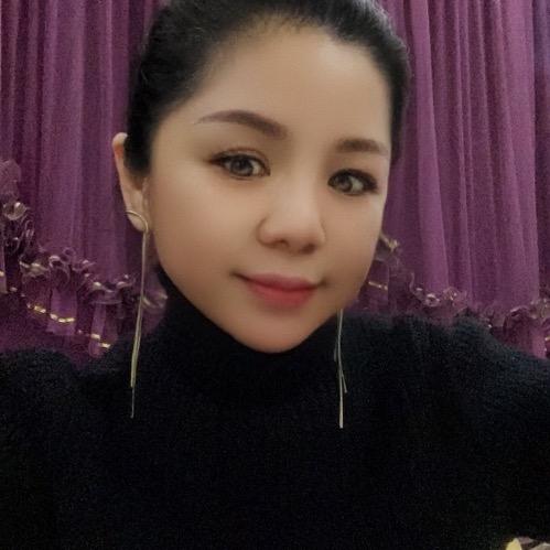 朱伊美