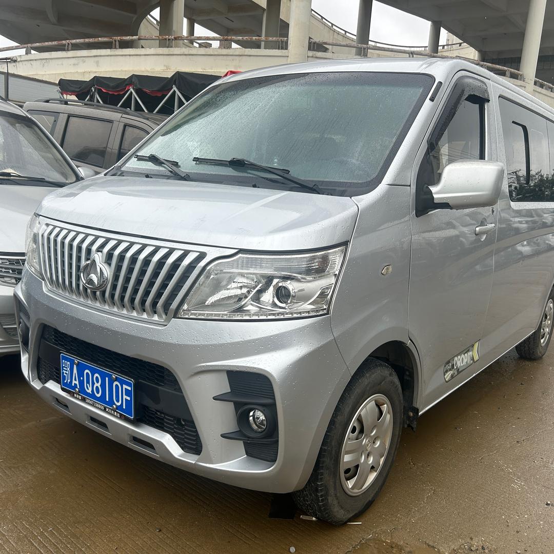 老马二手面包车