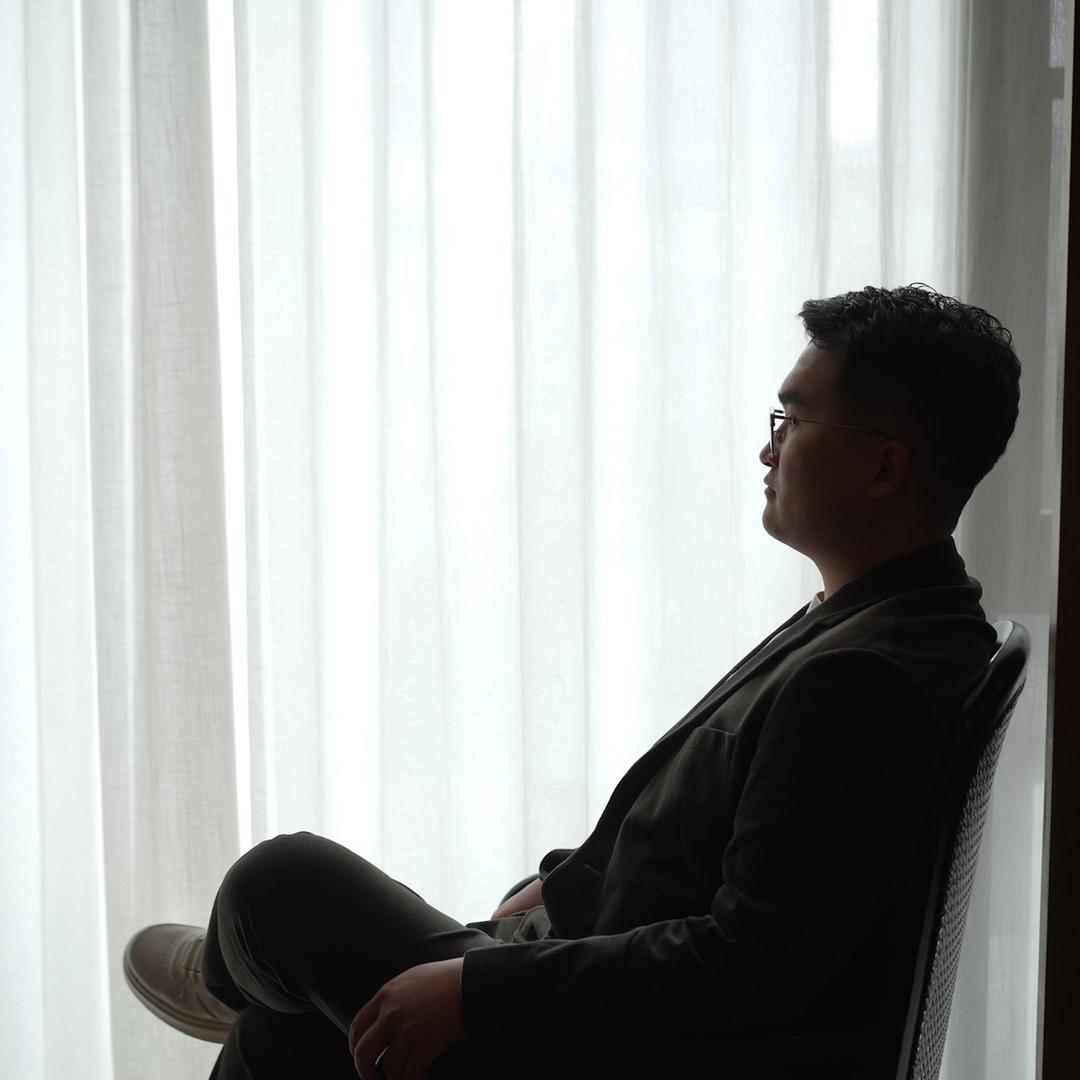 不务正业的BOSS