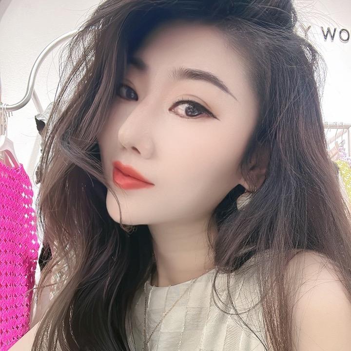 洁洁服装店