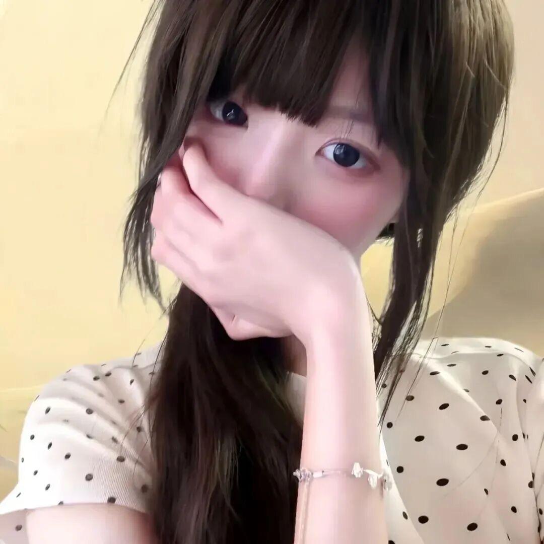 三颗梅桑桑