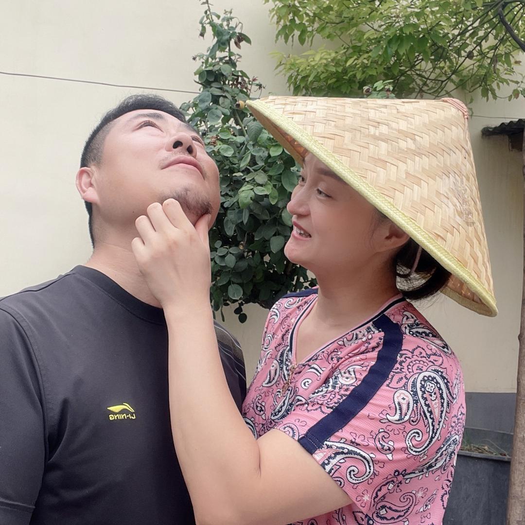 农村小芳与西贝