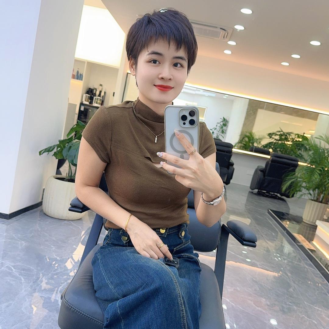 思思🤪