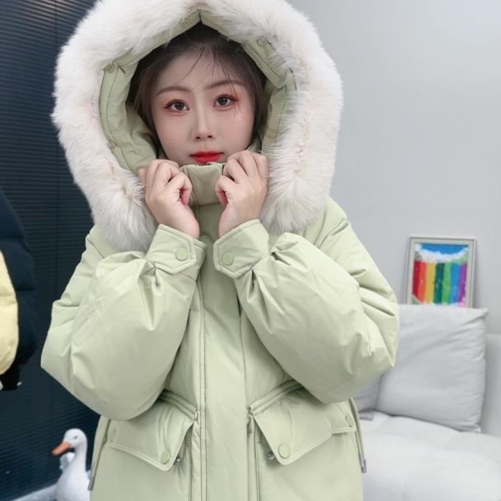 言言羽绒服工厂