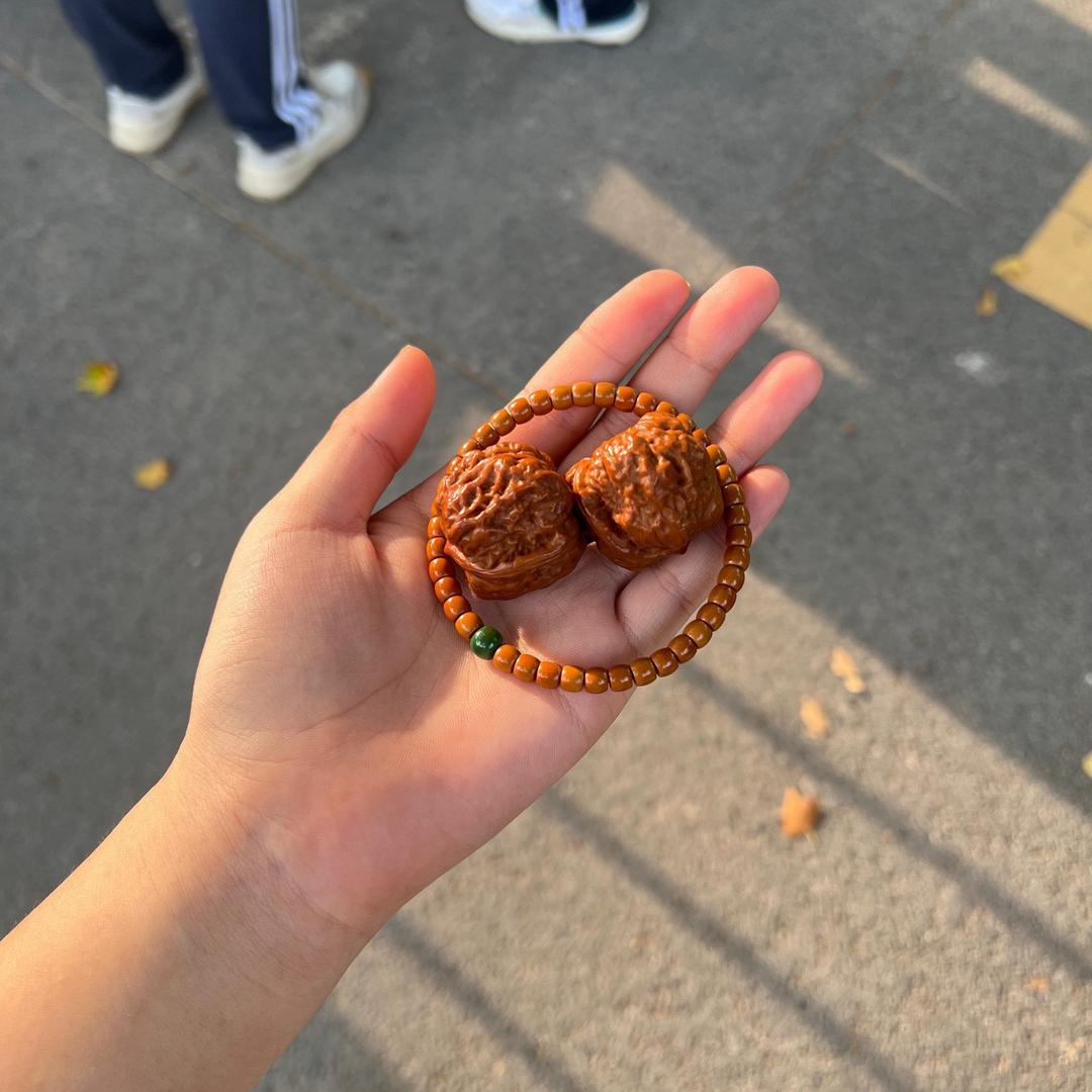 老弟儿文玩核桃甄选